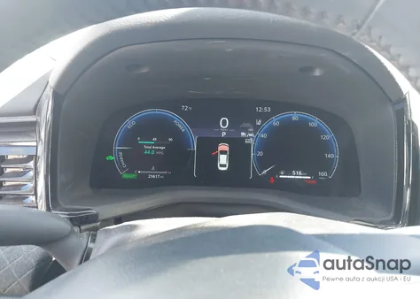 2025 Toyota Camry Xle z USA, uszkodzony, nr VIN 4T1DAACK2SU051010